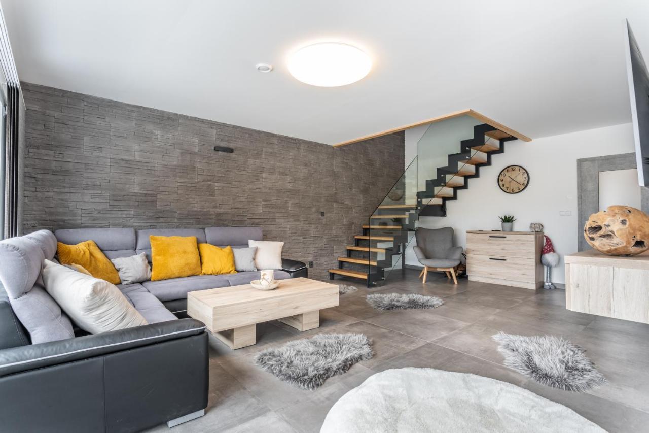 Apartman Sonnenberg - Klinovec Лоучна-под-Клиновцем Экстерьер фото